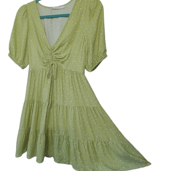 LUSH Sz S Tiered Ruffle Babydoll Mini Dress Ditsy Celery NWOT - Picture 7 of 10